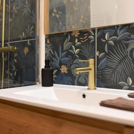 דירה Superbe Avec Cour Dans La Bastide קרקסון